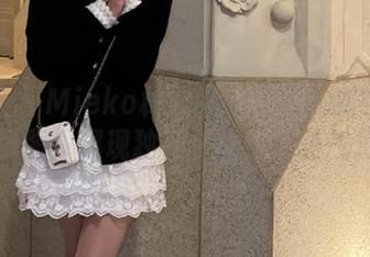 魅妍社 - Mieko林美惠子无圣光睡衣原创写真原图，展现独特个性与甜美气息.txt